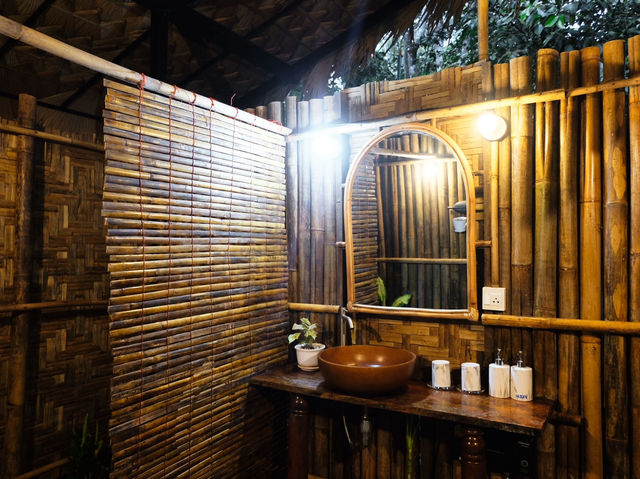 ที่พักสไตล์glamping ติดริมน้ำโอบล้อมด้วยธรรมชาติ