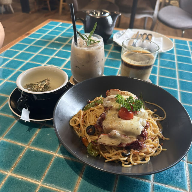 A day out from Bukit Nanas to Chinatown and to Central Market