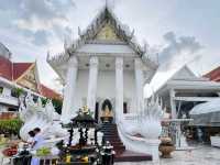 พามาขอพร ทำบุญ วัดนาคปรก