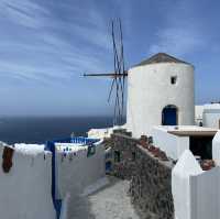 Oia Unveiled: A Fairytale in the Greek Isles