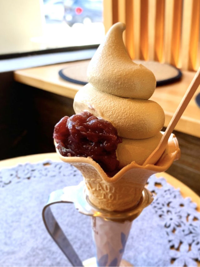 【北九州カフェ】季節のソフトクリームも定番ソフトクリームも濃厚で美味しい🍦