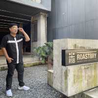 Roast8ry Flagship Store คาเฟ่ดังย่านนิมมาน 