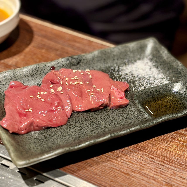 【大阪・東梅田】肉好きにはたまらない83品食べ放題「焼肉食べ放題 カルビとタン 梅田店」