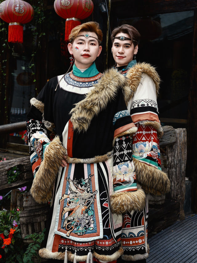 แปลงร่างเป็น พส จีน ที่เมืองเก่าลี่เจียง Lijiang 