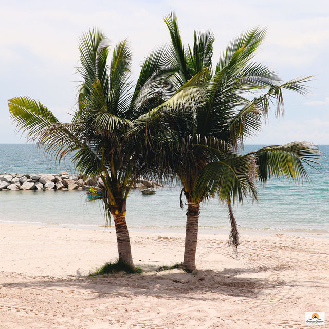 หาดแสงจันทร์  จ.ระยอง
