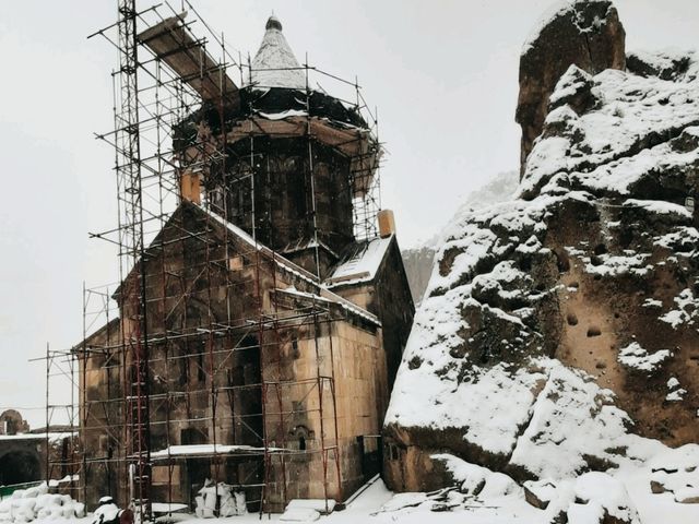 【亞美尼亞】冬季雪🌨️後的千年教堂雪景，絕對拍照出大片！
