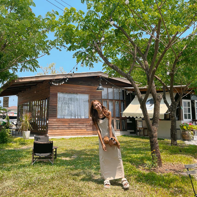 🛖โฮมคาเฟ่เปิดใหม่บางแสน บรรยากาศชิลมาก