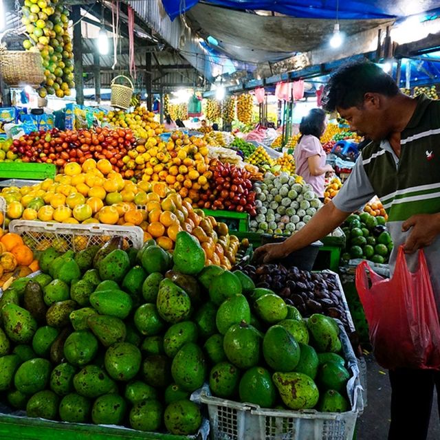 BERASTAGI FRUIT MARKET @MEDAN