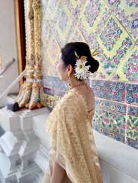 【バンコク/タイ】気分はタイ人♪ゴージャスなタイ服を着て、お寺を歩いた日