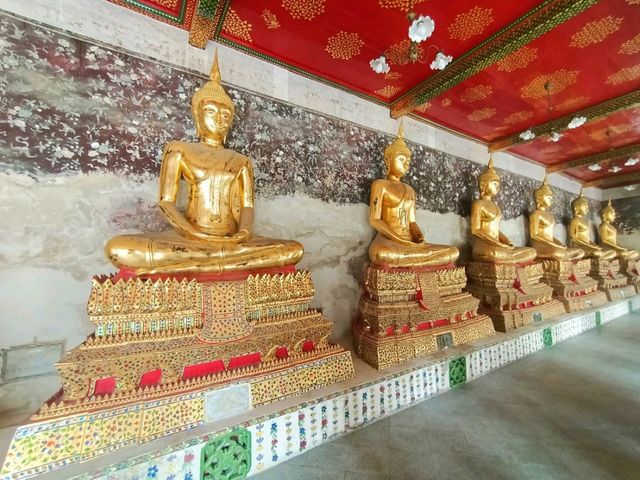 ไหว้พระใจกลางเมือง ที่วัดสุทัศน์