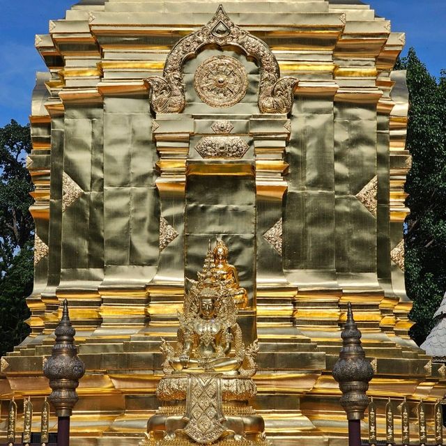 ไหว้พระธาตุดอยเวา ชมวิวบนสกายวอร์คเหนือสุดสยาม