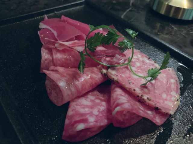 冬に行きたい🫣🤍暖炉のあるレストラン🍽