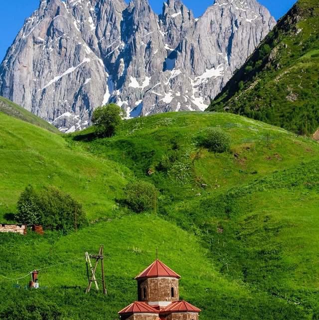 the best region of Georgia -,, Kazbegi" through "georgian