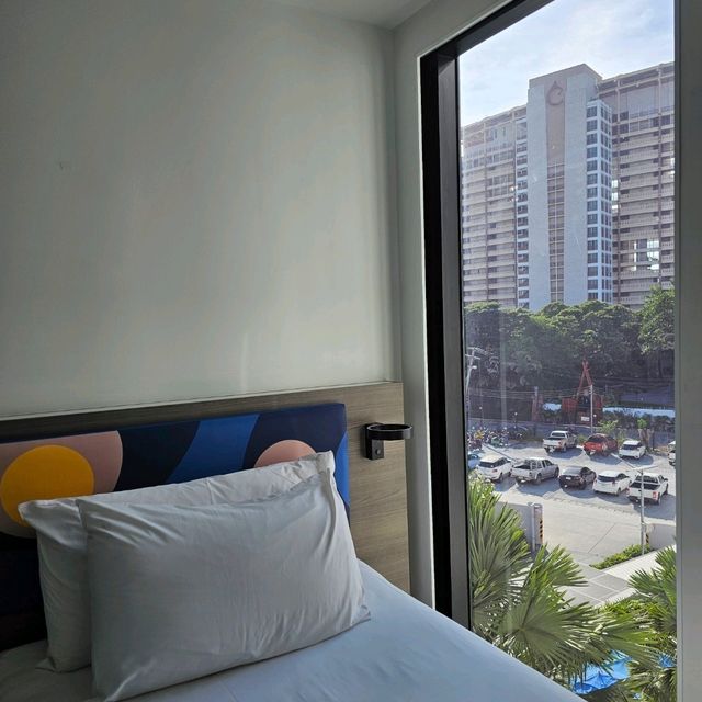 Cosi Pattaya Wong Amat Beach Hotel โรงแรมชิคๆ