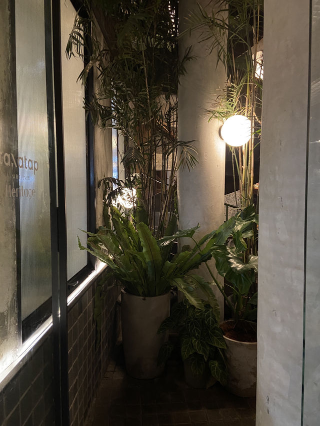Tanatap Café: Nature Meets Modern Charm in Bandung