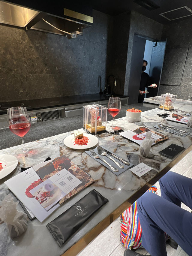 Elegant Desserts at Louange Tokyo - Le Musée🌹