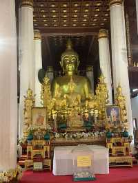ชาวเถาะมาน่านต้องแวะพระธาตุแช่แห้ง