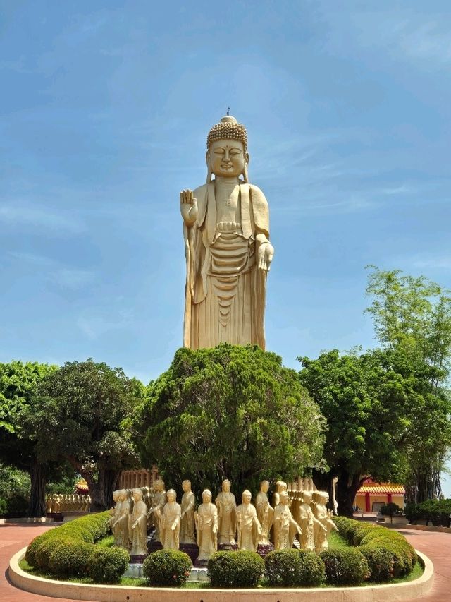 가오슝 불광사에 거대한 불상 : Fo Guang Shan Great Buddha🪔