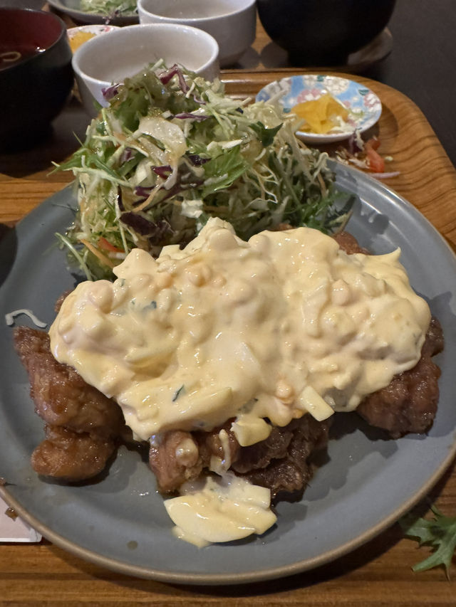 【北九州グルメ】北九州で人気の行列ができる定食屋さん🥢