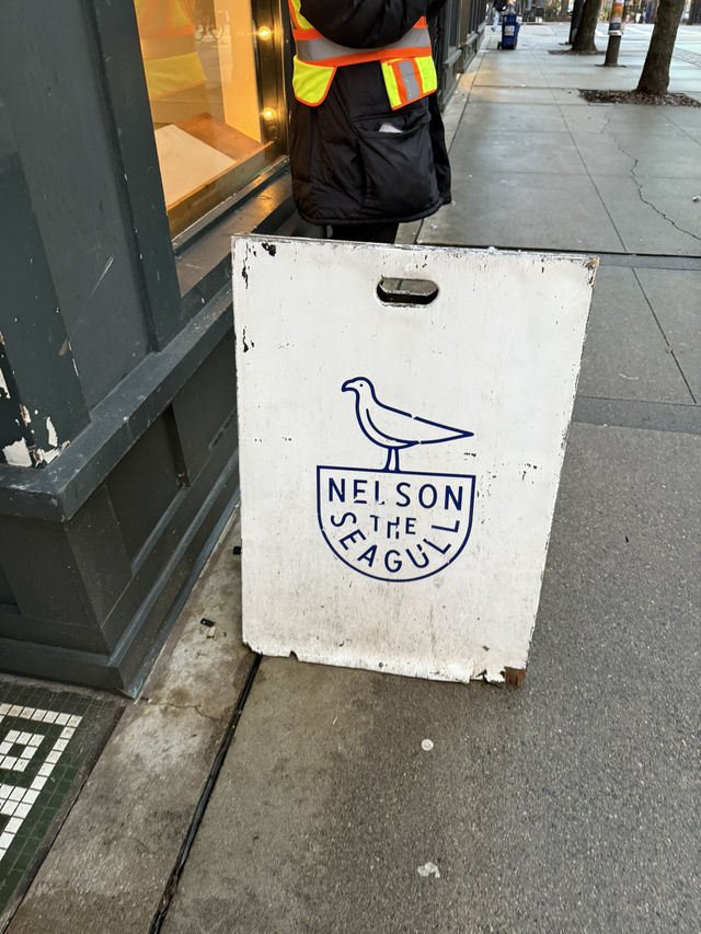 Cozy Breakfast at Nelson the Seagull Café☕️