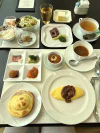 Breakfast at The Atrium at Tokyo Station Hotel