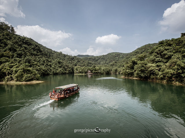 Discovering Dinghushan Lake Scenic Spot