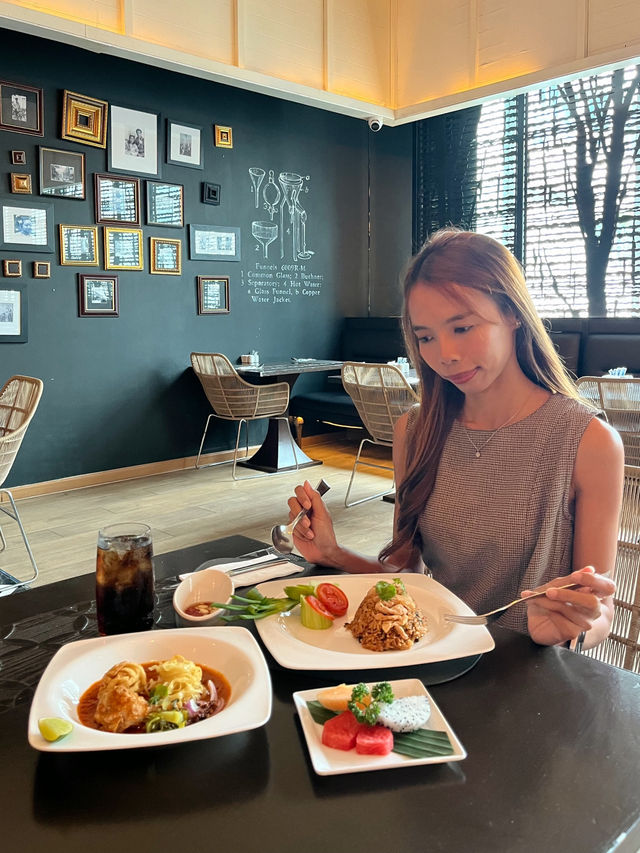 International Buffet มื้อกลางวัน ย่านสาทร 🍖👨🏻‍🍳