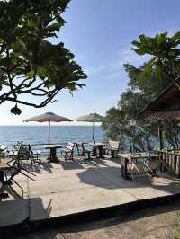 คาเฟ่ลับๆ บนเกาะกูด ✨🏝️