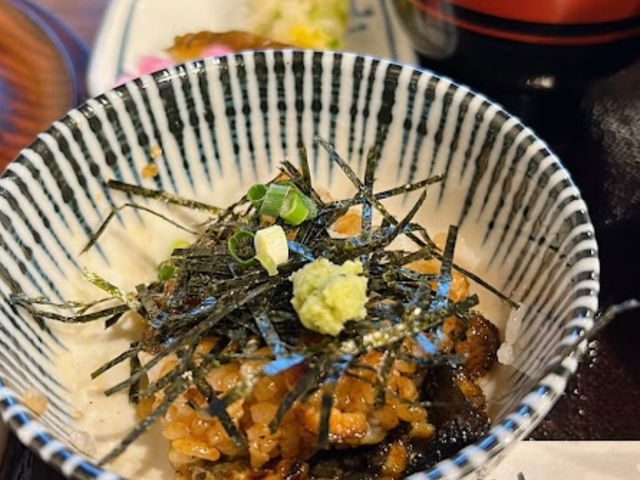 나고야의 전통을 맛보다: 아츠타 호라이켄 본점