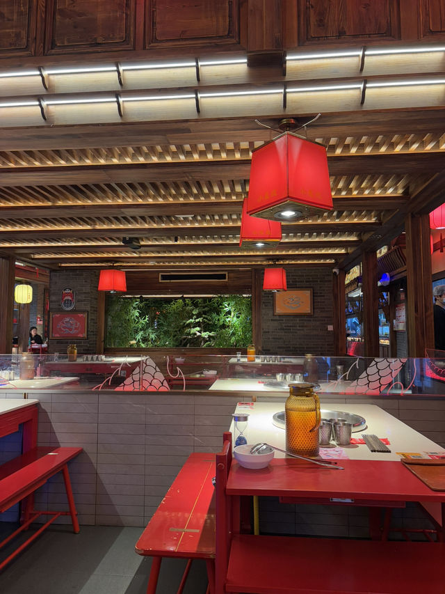 Shoo loong kan ร้านชาบูหมาล่า เจ้าดังที่เฉิงตู