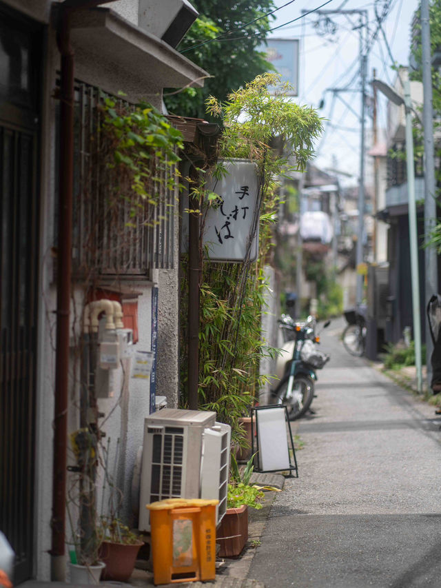 谷中銀座スナップ、レトロと人情の交差点🍡📷