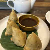 Daun Curry Restaurant to taste three countries’ cuisine