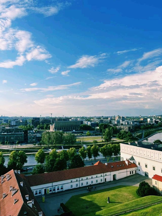 立陶宛著名旅遊城市維爾紐斯旅行攻略，適合打卡拍照📸