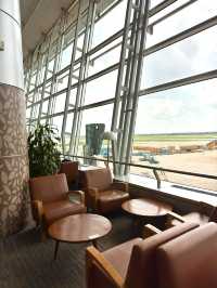 ベトナム　ベトナム観光　タンソンニャット空港のRose Business loungeで快適に過ごす！