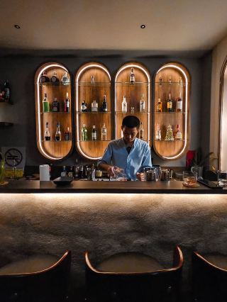 Bulat Bar