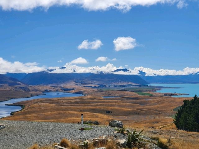 Astro Café Tekapo: Sipping Coffee Above the Clouds☕️🍰