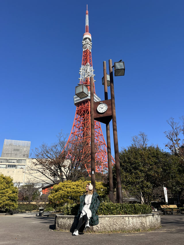Tokyo Tower (โตเกียวทาวเวอร์)
