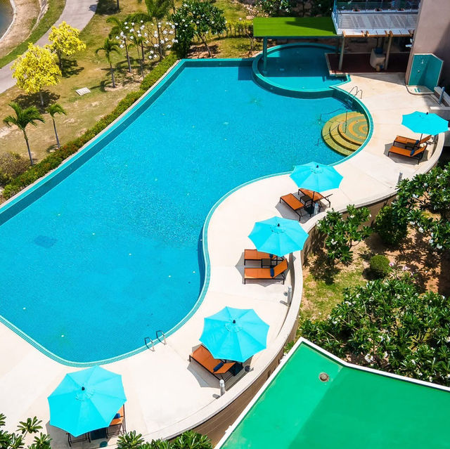 The Kaset Hua Hin  หัวหิน