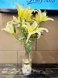 Elegance in Bloom – Sheraton Imperial’s Floral Welcome
