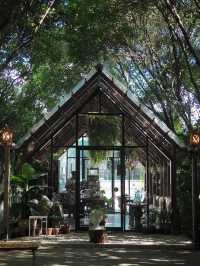 Glasshouse Coffee : คาเฟ่สไตล์เรือนกระจก