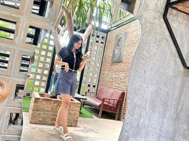 ธาราคาเฟ่ เขาใหญ่