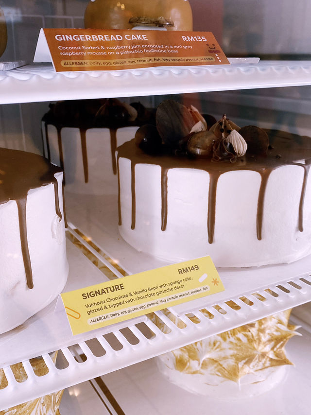 Bites & Bliss: A Day of Delicious Stops!