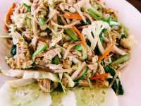Lunch at Minn Wun Valley Café: A Taste of Myanmar's Heart in Sagaing