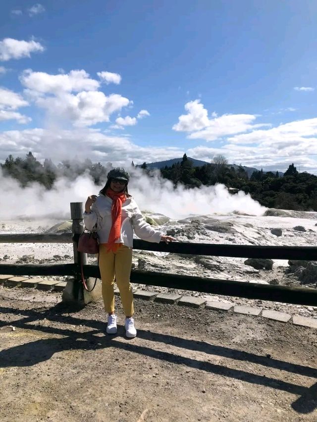 Rotorua – Geothermal Wonder and Māori Heartland