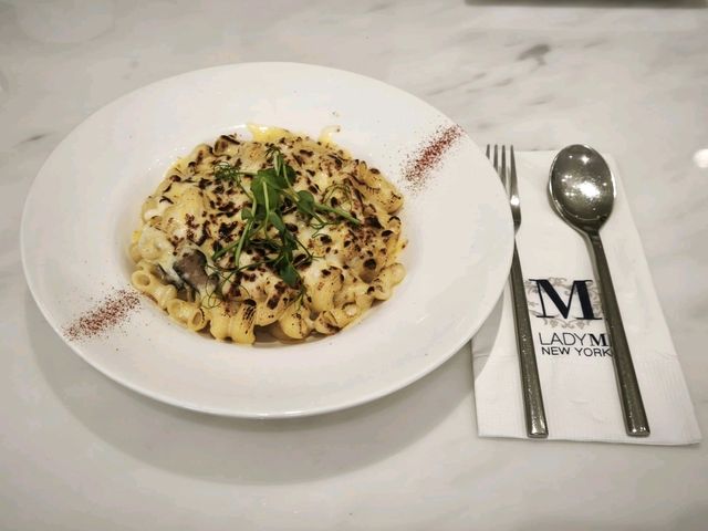 投注站內的高級美式素食餐廳