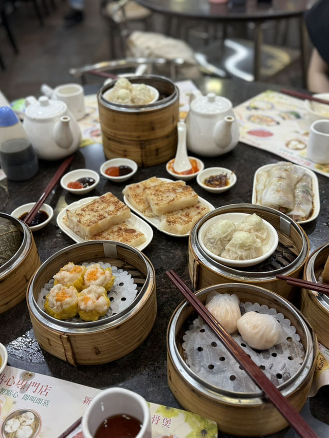 📸|香港の街並みをレトロに楽しむ！