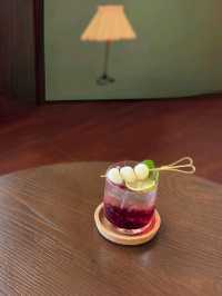 Chill Vibes & Sweet Treats at Coralz Bistro