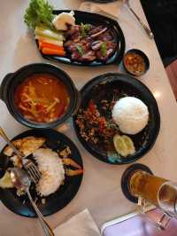 A Thai Feast with Khmer Flair at Kiri Thai  
