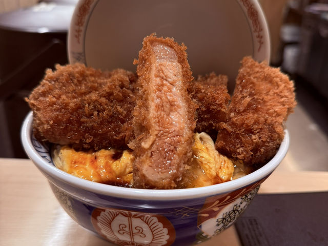 🐷 日本橋とんかつ 一 HANARE｜北海道産ホエイ豚の絶品とんかつ！