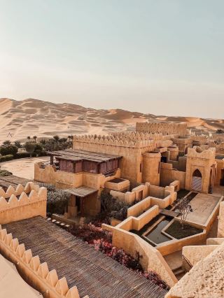 Qasr Al Sarab Desert Resort